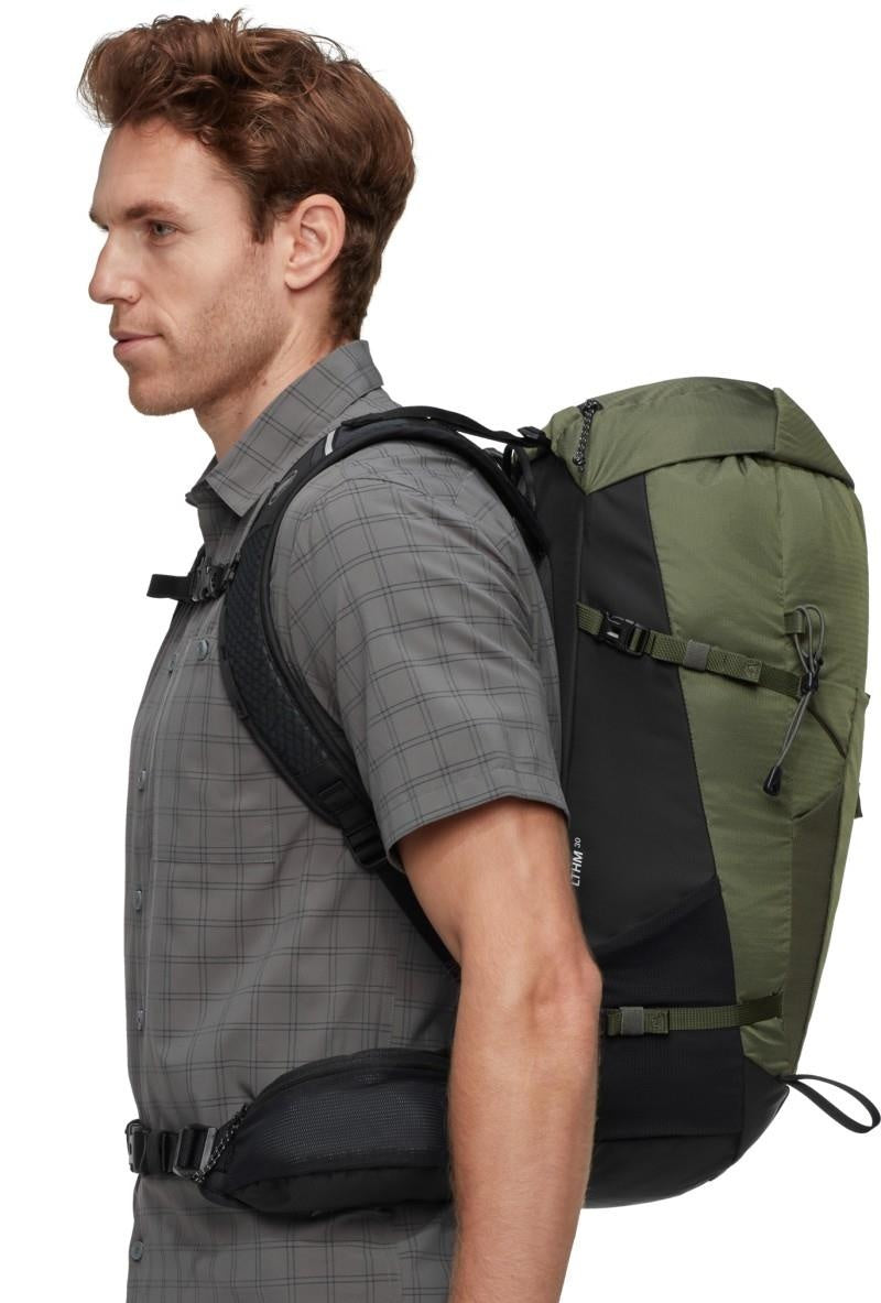 MAMMUT Lithium 30 Backpack – Lightweight 30L Hiking Backpack, CONTACT U Frame™, Ventilated Back System, Hydration Compatible, Multi-Day Outdoor Pack